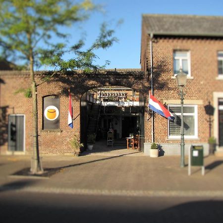 Koperen Keteltje Bed & Breakfast Nieuwstadt Luaran gambar