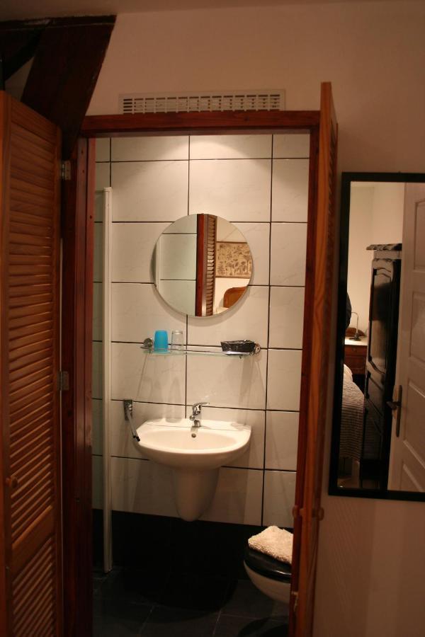 Koperen Keteltje Bed & Breakfast Nieuwstadt Luaran gambar